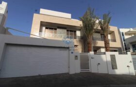 5 Bedrooms+Maid Room With Private Swimming Pool Villa For Rent in Qurm