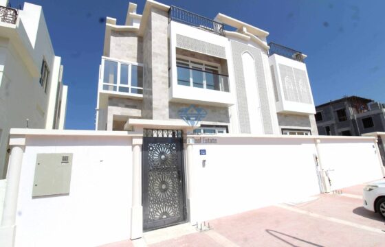 7 Bedrooms+Private Pool Villa For Rent in The Prime Location of Azaiba.