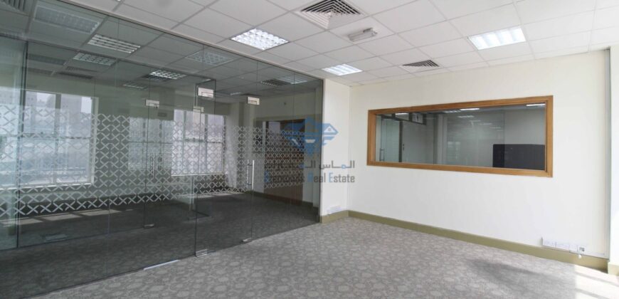 Executive Modern Office Space Available At The Prime Location of Ruwi. Best Option For Corporate Companies As It Has Good Connectivity and Easy Approach To Daily Necessities.