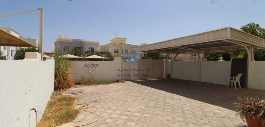 5 Bedrooms+Private Covered Parking Villa For Rent in Azaiba.
