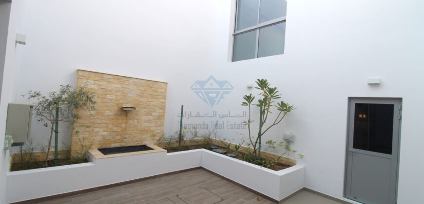 3 BHK Beautiful & Luxurious Courtyard homes for Rent available in Al Mouj