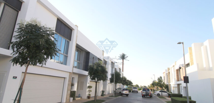 3 BHK Beautiful & Luxurious Courtyard homes for Rent available in Al Mouj