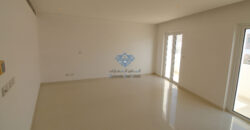 Beautiful 4 BHK + Maidroom Villa for Rent in Al Mouj