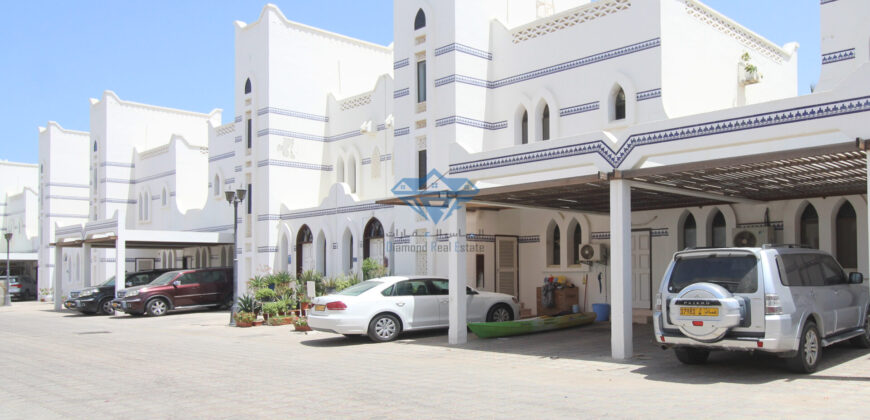 Beautiful Townhouse for Rent in Shatti al qurum