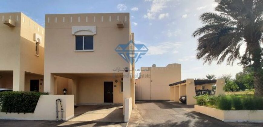 3BR Villa for Rent in Madinat Qaboos (Rose Garden)