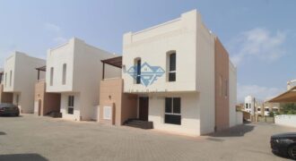 Beautiful 4BR+Maidroom Villa for rent in Qurum near American Clinic
