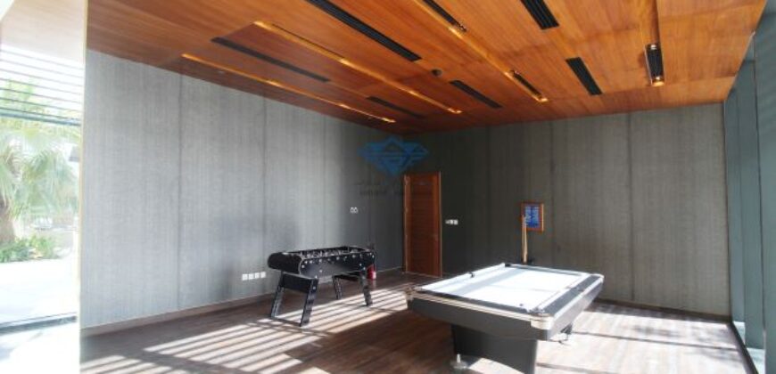 Beautiful 2BHK+Maidroom Apartment for Rent in Al Mouj (juman One) 