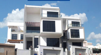 Luxury 4 Bedrooms + Private Pool Villa for Rent in Madinat sultan Qaboos