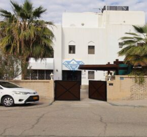 Beautiful 3BR Villa for Rent in Qurum
