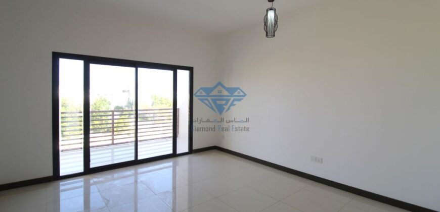Beautiful 4BR+maidroom Villa with Pool for  Rent in Seeb