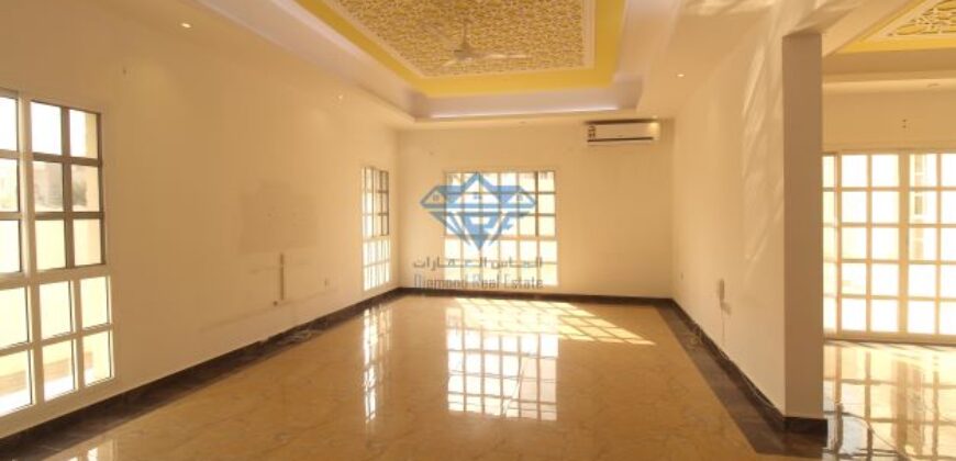 Well Designed Spacious 5BR+Maidroom Villa for Rent in Bosher