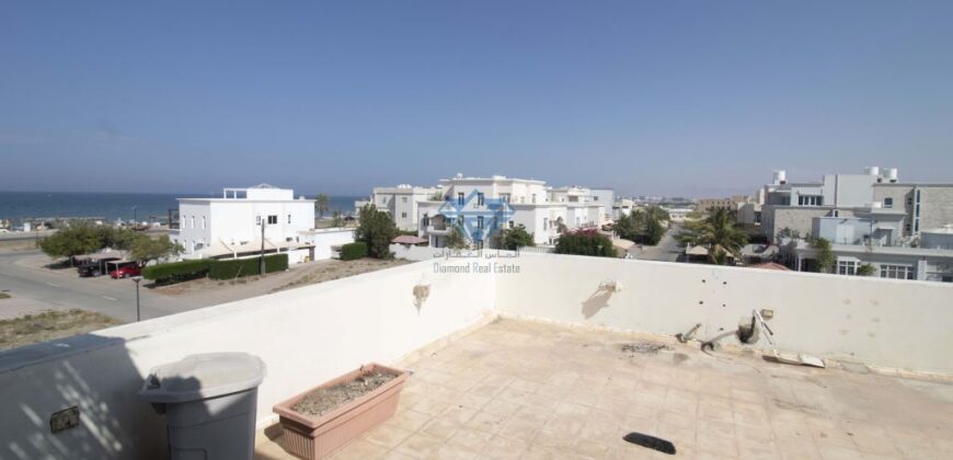 3BR+Maidroom Villa for Sale available at the prime location of Mawaleh North which is easily approachable to beach by 2 minutes’ walk.