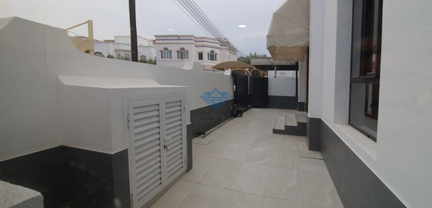Brand New 4BR Villa for Rent in Gubrah