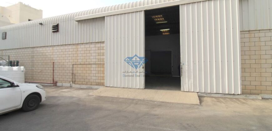450sqm Warehouse for Rent in Wadi Kabir (Industrial area)