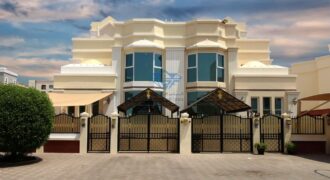 Beautiful Design 4BR+Maidroom Twin Villa for Rent in Azaiba