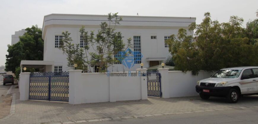 3BR Villa for Rent in Al Hail North near Nesto hypermarket