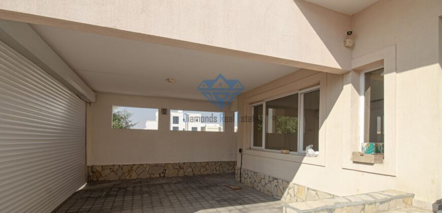 Attractive 4 Bedrooms Twin Villa available for Rent in Ansab