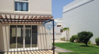 Luxury Modern 5 Bedrooms With Private Swimming Pool Villa For Rent in Al Mouj
