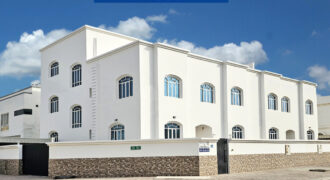 Beautiful 4-Bedroom+Maidroom Twin Villa for Rent in Mawaleh North 