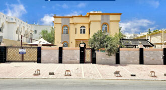 فيلا مستقلة للبيع في الغبرة – 6 غرف نوم – موقع مميز فيلا مستقلة للبيع في الغبرة – 6 غرف نوم – موقع مميز