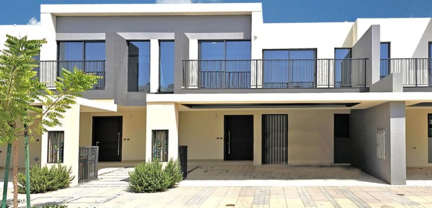 Luxury Townhouse for Rent in Al Mouj | 3BR + Maid Room