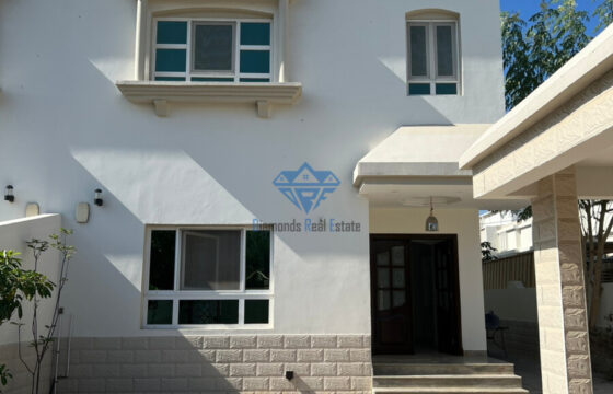 Spacious and well-maintained 4 bedrooms + 1 maidroom villa for rent in azaiba Spacious and well-maintained 4 bedrooms + 1 maidroom villa for rent in azaiba