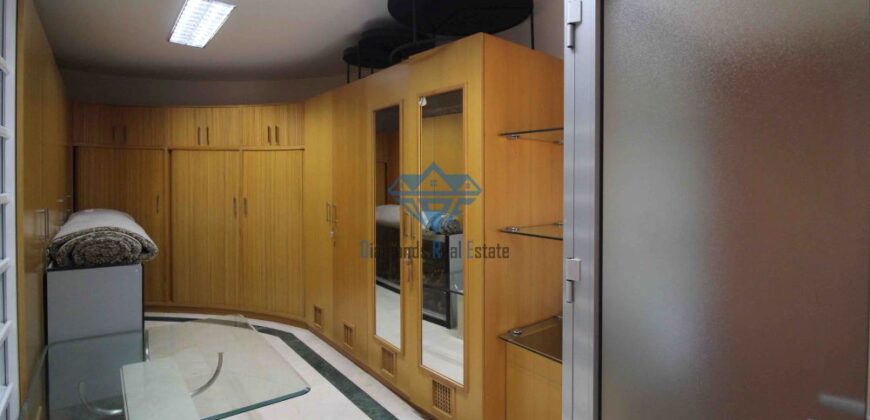 Beautiful & Spacious Semi Furnished 4BR Villa Available for Rent in Madinat sultan Qaboos