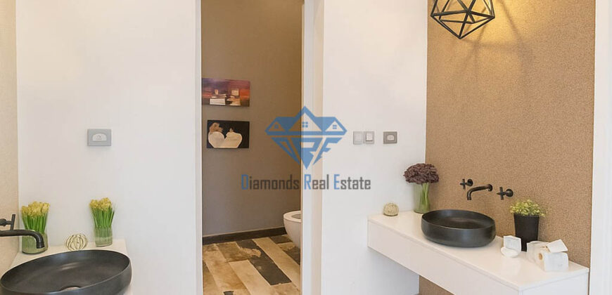 فيلا راقية في بوشر | 7 غرف نوم | مسبح خاص | تصميم واسع