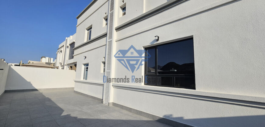 5-Bedroom Villa for Rent | Murtafat, Al Amirat