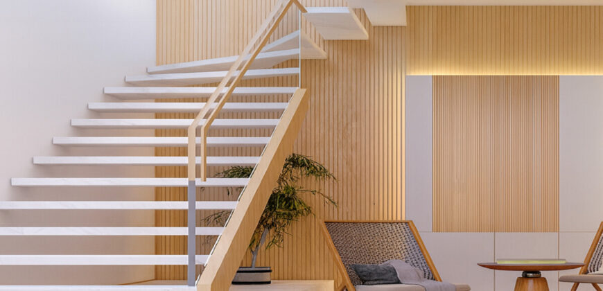 شقة دوبلكس راقية في مشروع سحاب – العذيبة