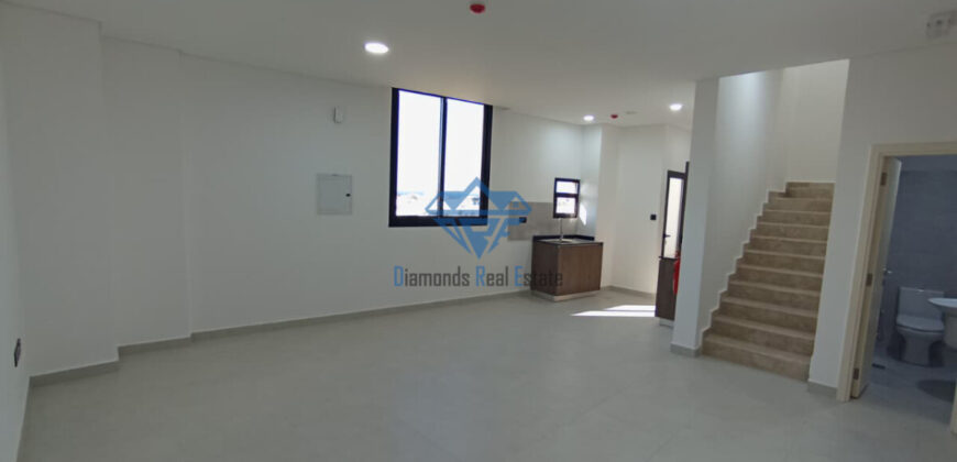 شقة دوبلكس راقية في مشروع سحاب – العذيبة