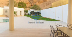 فيلا راقية في بوشر | 7 غرف نوم | مسبح خاص | تصميم واسع