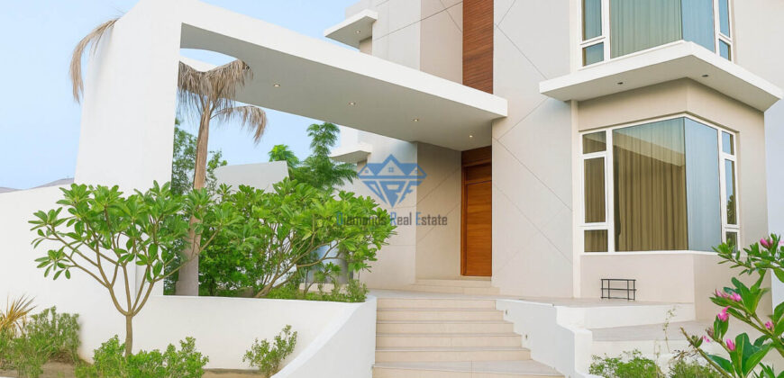 فيلا راقية في بوشر | 7 غرف نوم | مسبح خاص | تصميم واسع