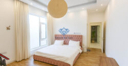 فيلا راقية في بوشر | 7 غرف نوم | مسبح خاص | تصميم واسع