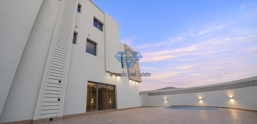 🏡 للبيع – فيلا فاخرة في بوشر العوابي