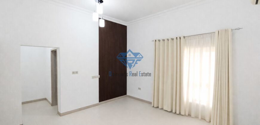 For Rent – Beautiful Villa in Al-Hail South📍 Prime Location Close to beach