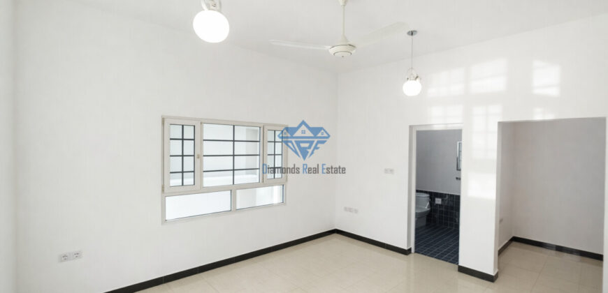 For Rent | Spacious Villa in South Ghubra 4 Bedrooms +1 Maidroom