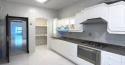 Spacious and well-maintained 4 bedrooms + 1 maidroom villa for rent in azaiba