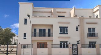 5BR+1Maidroom Twin Villa For Rent In North Azaiba
