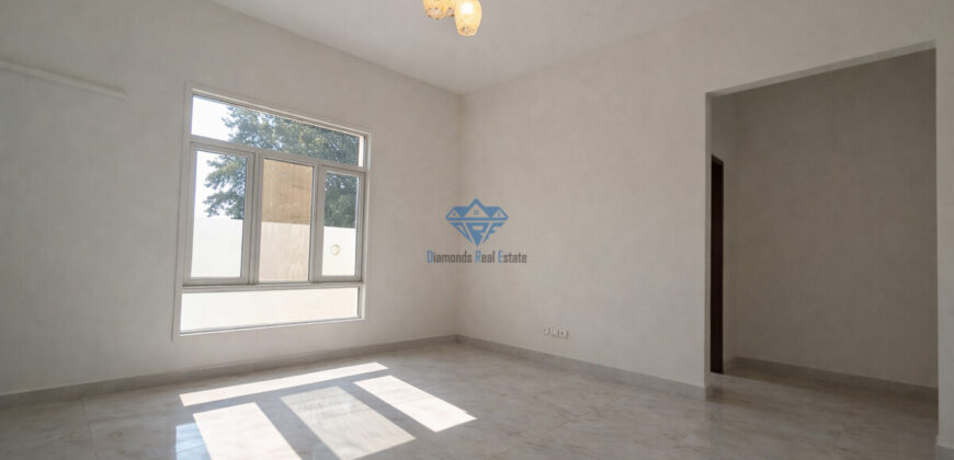 5BR+1Maidroom Twin Villa For Rent In North Azaiba