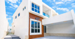For Rent | Luxury 4Bedrooms + 1 Maidroom Villa in North Al-Mawaleh
