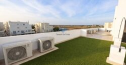 For Rent | Luxury 4Bedrooms + 1 Maidroom Villa in North Al-Mawaleh