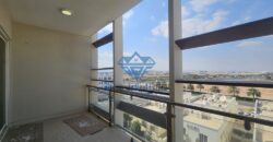 شقة جميلة للبيع في العذيبة 2غرف نوم