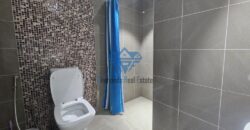 شقة جميلة للبيع في العذيبة 2غرف نوم