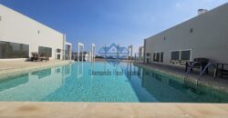 شقة جميلة للبيع في العذيبة 2غرف نوم