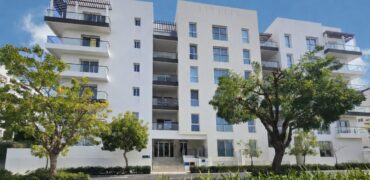 1BHK Elegant Apartment for Rent in Al Mouj, The Gardens