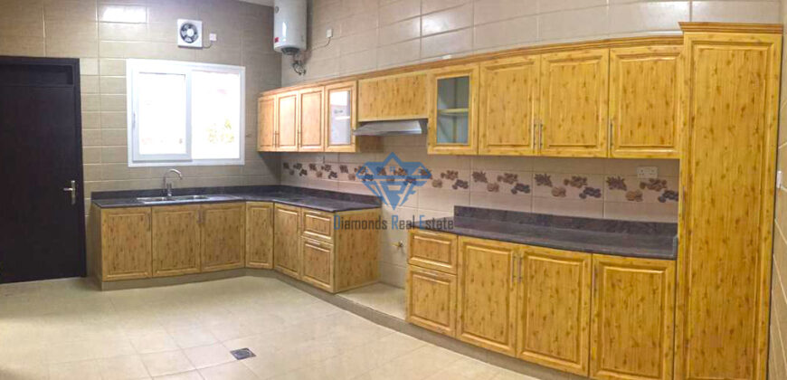 Spacious 8-Bedroom Twin Villa for Rent in Al Mawaleh