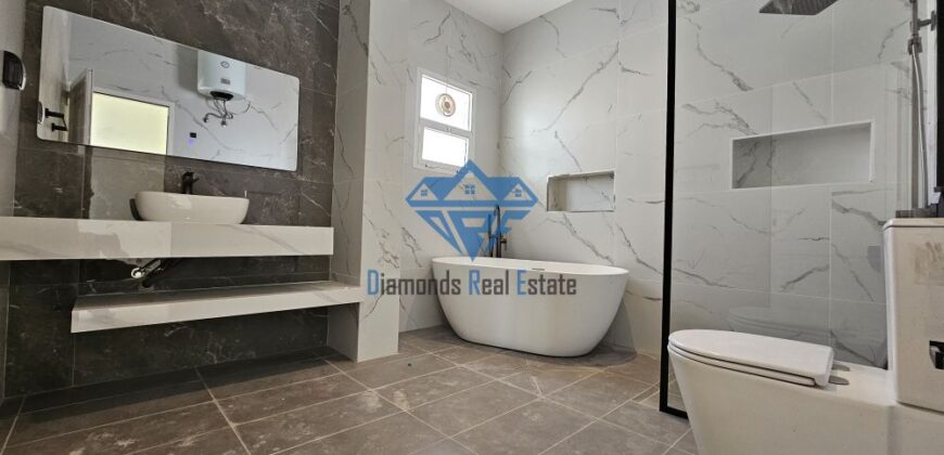 Beautiful 4-Bedroom+Maidroom Twin Villa for Rent in Mawaleh North