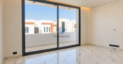 للبيع بالخوض – فيلا جديدة بمسبح خاص | تصميم عصري ومساحات عائلية مميزة