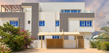 FOR RENT – Spacious 6-Bedroom Villa Opposite Al Mouj Muscat